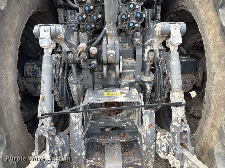 image for item DP6146 2014 Challenger MT685D MFWD tractor