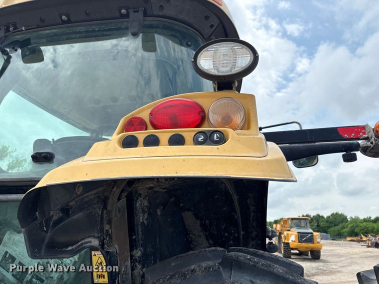 image for item DP6146 2014 Challenger MT685D MFWD tractor