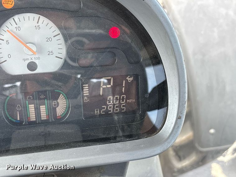 image for item DP6146 2014 Challenger MT685D MFWD tractor