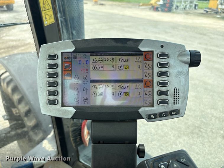 image for item DP6146 2014 Challenger MT685D MFWD tractor