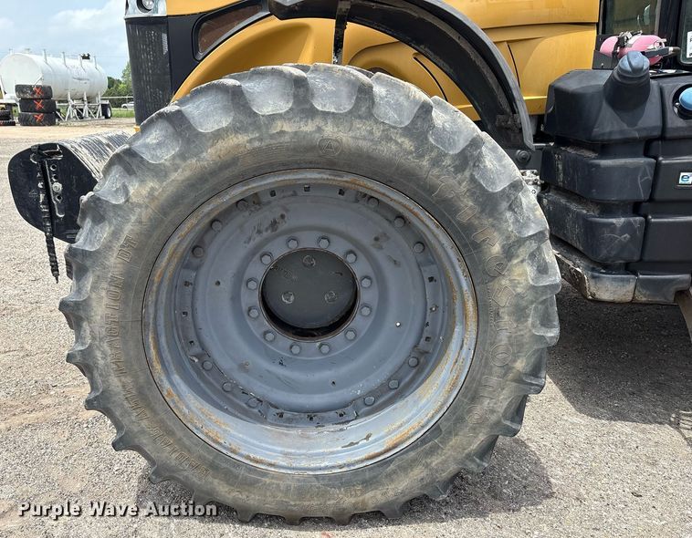 image for item DP6146 2014 Challenger MT685D MFWD tractor