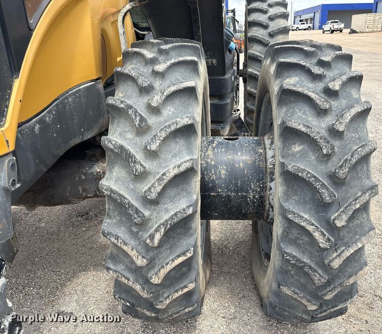 image for item DP6146 2014 Challenger MT685D MFWD tractor