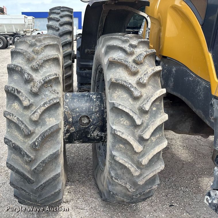 image for item DP6146 2014 Challenger MT685D MFWD tractor