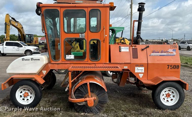 image for item DP6147 2016 Broce CRT350 broom