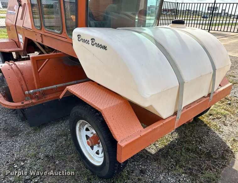 image for item DP6147 2016 Broce CRT350 broom