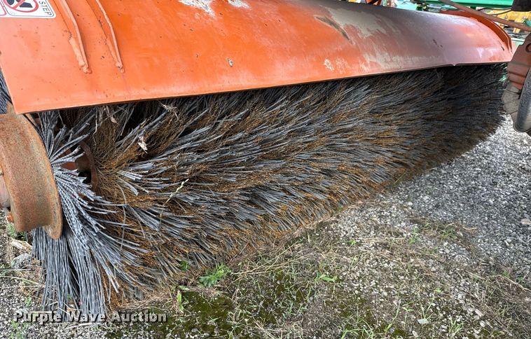 image for item DP6147 2016 Broce CRT350 broom