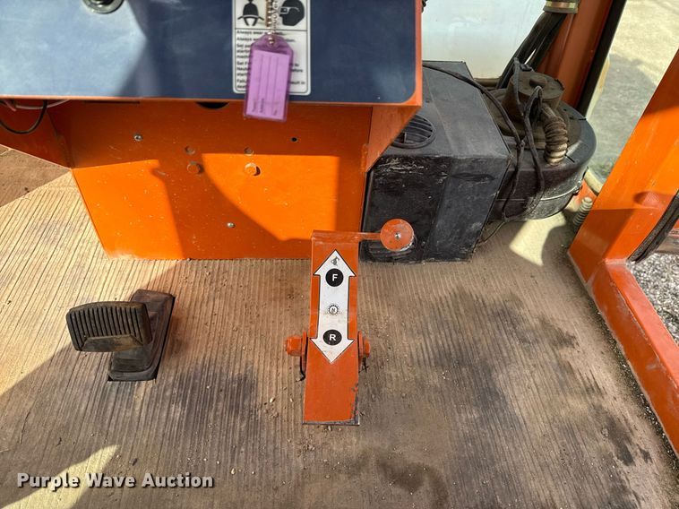 image for item DP6147 2016 Broce CRT350 broom