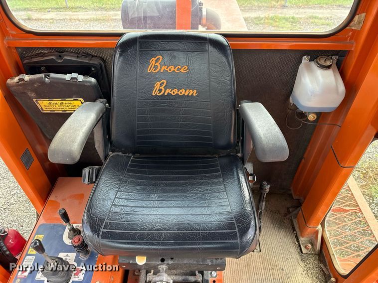 image for item DP6147 2016 Broce CRT350 broom