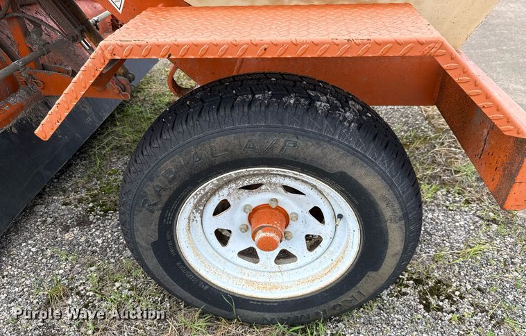 image for item DP6147 2016 Broce CRT350 broom