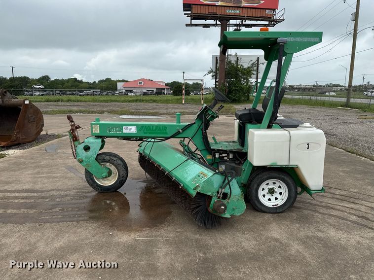 image for item DP6148 2007 Lay-Mor 8HC broom