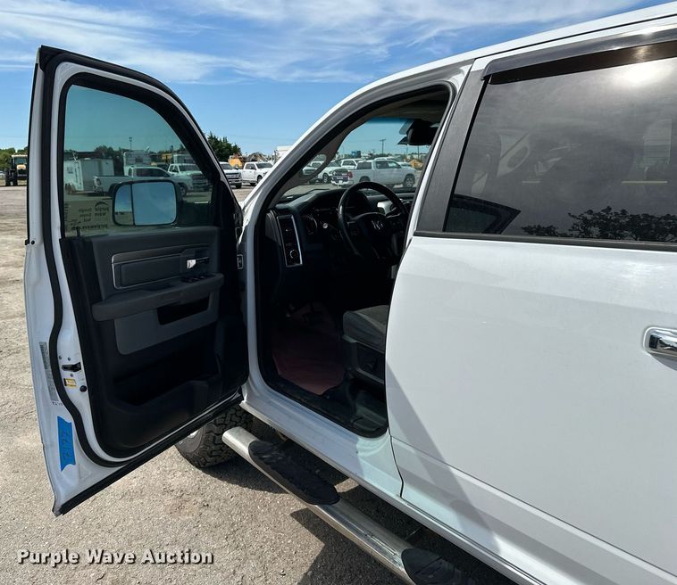 image for item DP6149 2018 Dodge Ram 2500 Crew Cab pickup truck