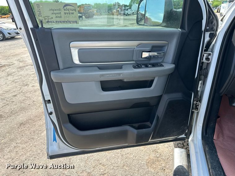 image for item DP6149 2018 Dodge Ram 2500 Crew Cab pickup truck