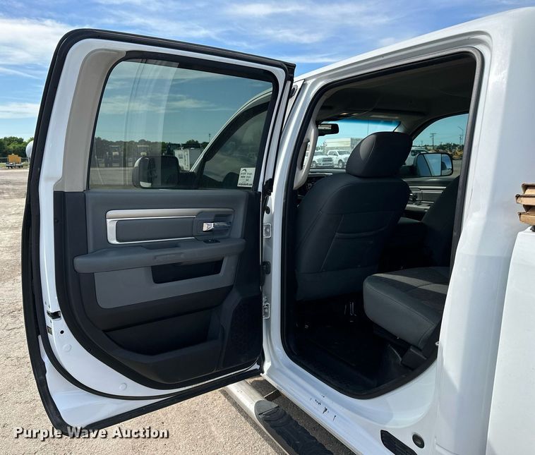 image for item DP6149 2018 Dodge Ram 2500 Crew Cab pickup truck