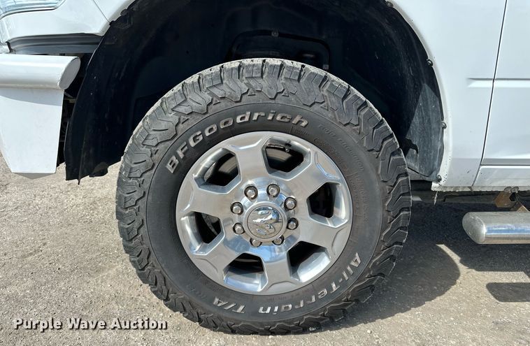 image for item DP6149 2018 Dodge Ram 2500 Crew Cab pickup truck