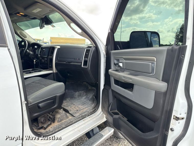 image for item DP6151 2018 Dodge Ram 2500 Crew Cab pickup truck