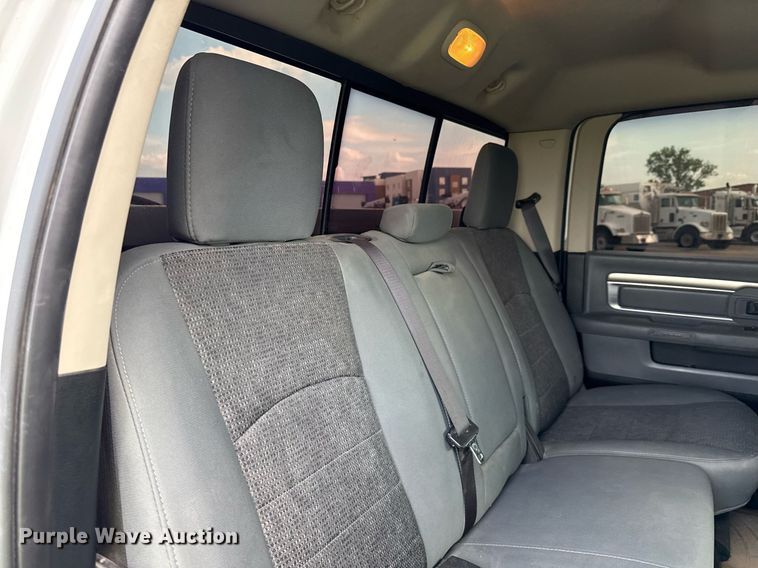 image for item DP6151 2018 Dodge Ram 2500 Crew Cab pickup truck