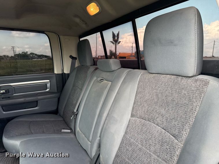 image for item DP6151 2018 Dodge Ram 2500 Crew Cab pickup truck