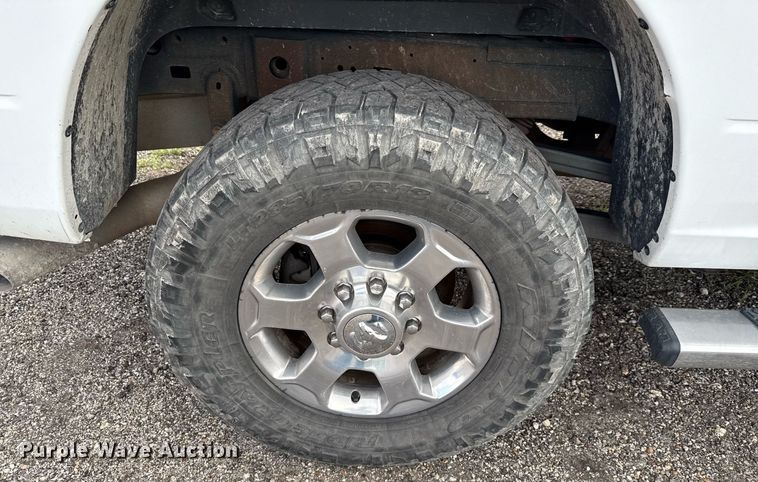 image for item DP6151 2018 Dodge Ram 2500 Crew Cab pickup truck