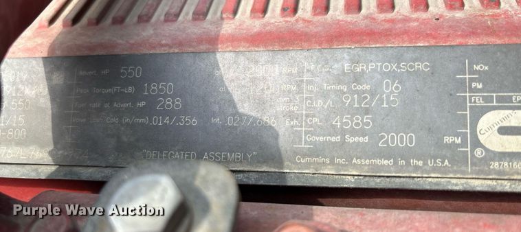 image for item DP6152 2016 Peterbilt 567 semi truck