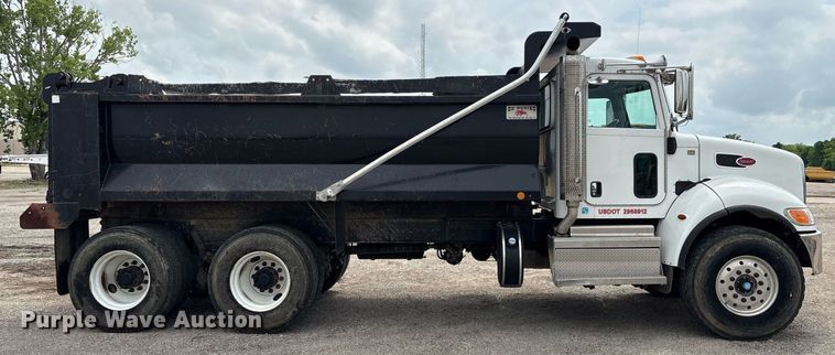 image for item DP6154 2018 Peterbilt 348 dump truck