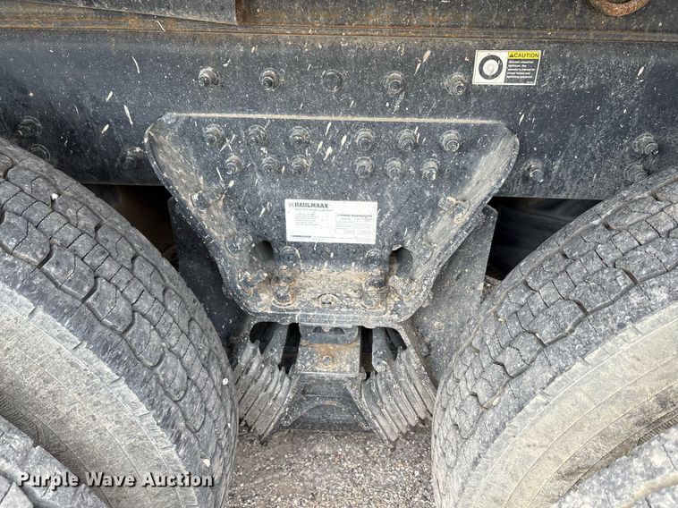 image for item DP6154 2018 Peterbilt 348 dump truck