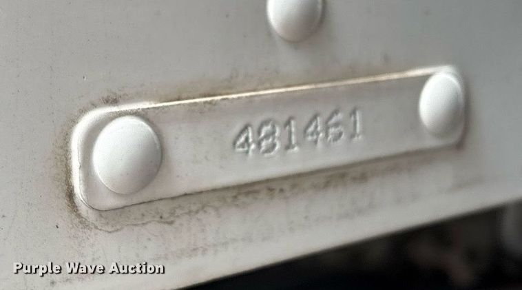 image for item DP6154 2018 Peterbilt 348 dump truck