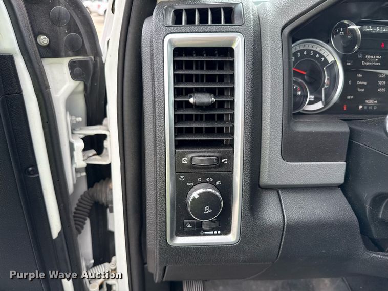 image for item DP6156 2018 Dodge Ram 1500 Crew Cab pickup truck