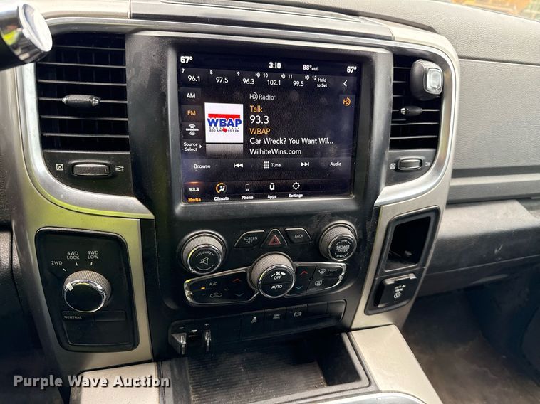 image for item DP6157 2018 Dodge Ram 2500 Crew Cab pickup truck