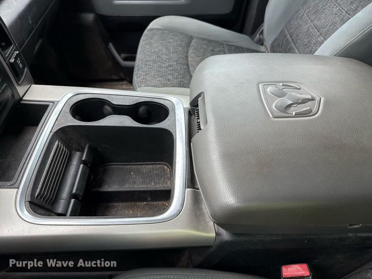 image for item DP6157 2018 Dodge Ram 2500 Crew Cab pickup truck