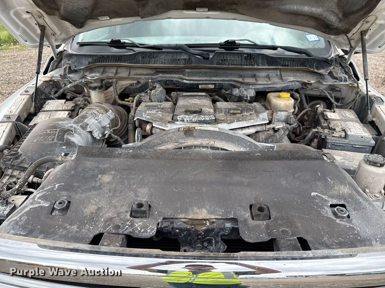 image for item DP6157 2018 Dodge Ram 2500 Crew Cab pickup truck