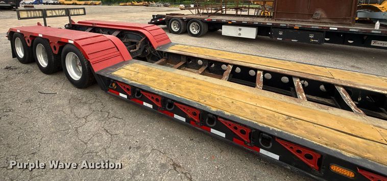 image for item DP6158 2004 Fontaine TH55FLO lowboy equipment trailer