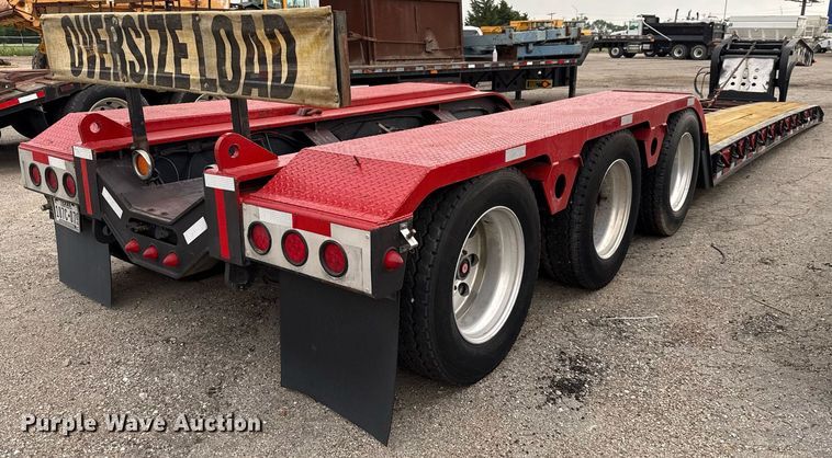 image for item DP6158 2004 Fontaine TH55FLO lowboy equipment trailer