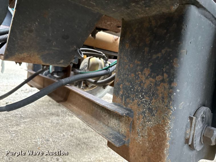 image for item DP6158 2004 Fontaine TH55FLO lowboy equipment trailer