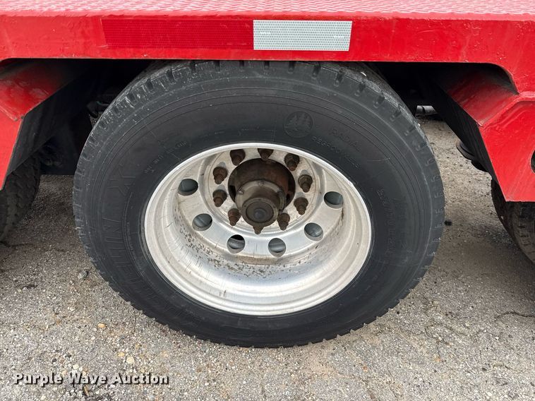 image for item DP6158 2004 Fontaine TH55FLO lowboy equipment trailer