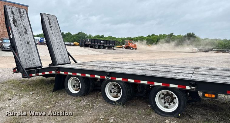 image for item DP6159 2020 Kaufman FAP-3/22.5K-30D equipment trailer