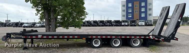 image for item DP6159 2020 Kaufman FAP-3/22.5K-30D equipment trailer