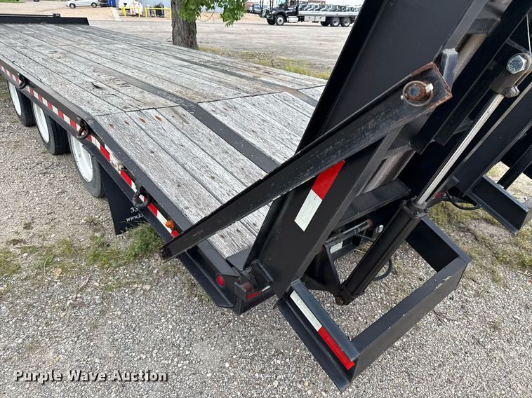 image for item DP6159 2020 Kaufman FAP-3/22.5K-30D equipment trailer