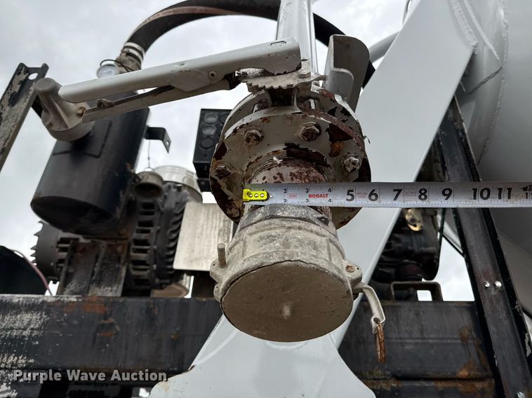 image for item DP6162 2019 Carrocerias Gallegos horizontal silo