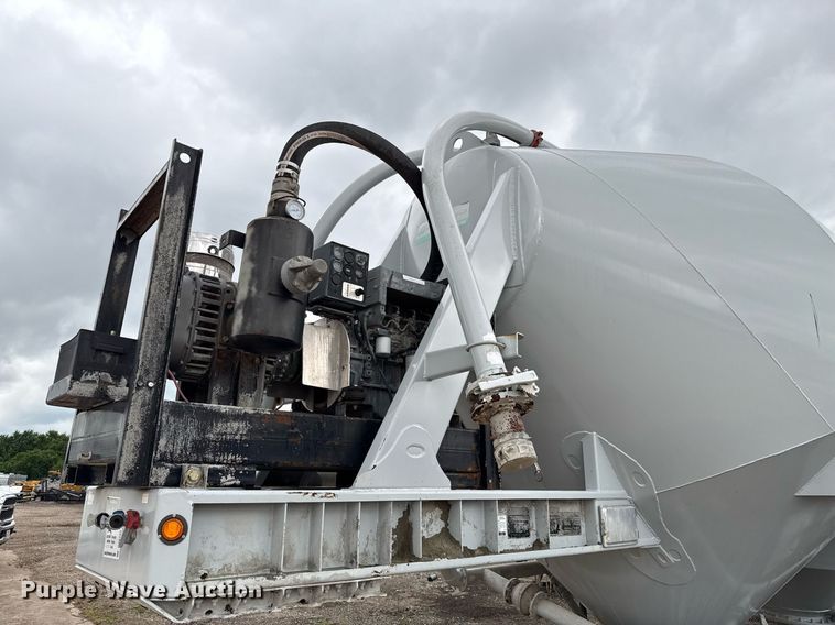 image for item DP6162 2019 Carrocerias Gallegos horizontal silo