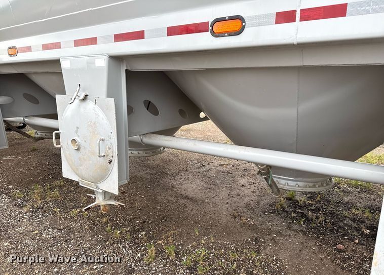 image for item DP6162 2019 Carrocerias Gallegos horizontal silo