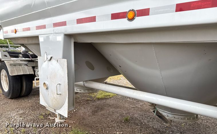image for item DP6162 2019 Carrocerias Gallegos horizontal silo