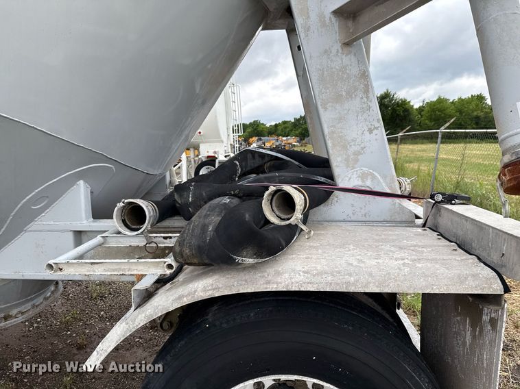 image for item DP6162 2019 Carrocerias Gallegos horizontal silo