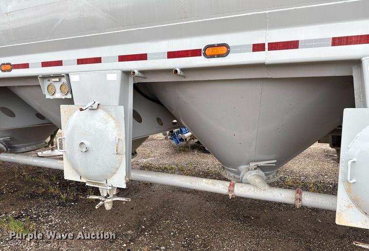 image for item DP6162 2019 Carrocerias Gallegos horizontal silo