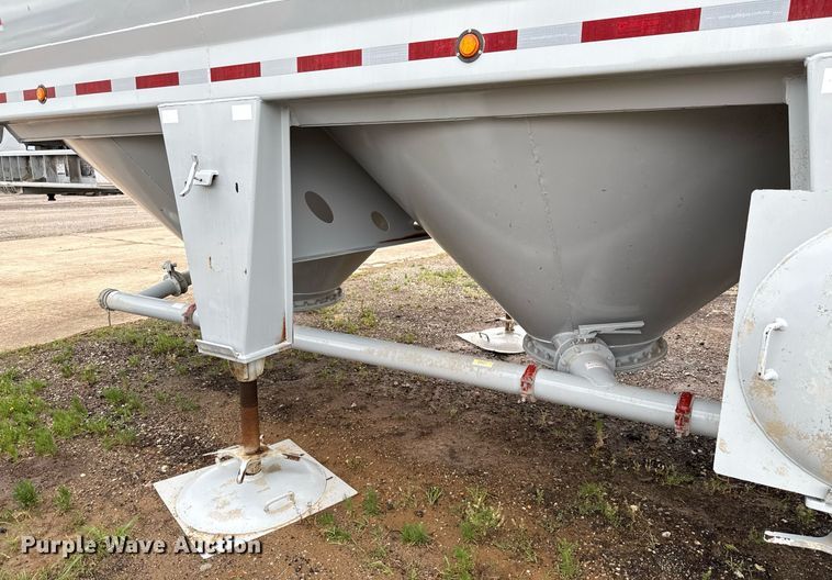 image for item DP6162 2019 Carrocerias Gallegos horizontal silo