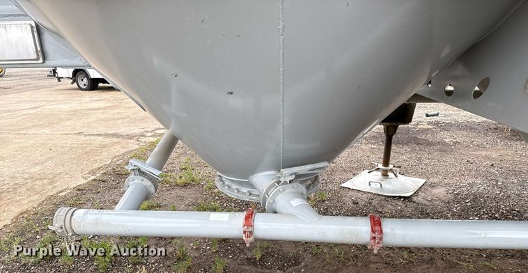 image for item DP6162 2019 Carrocerias Gallegos horizontal silo