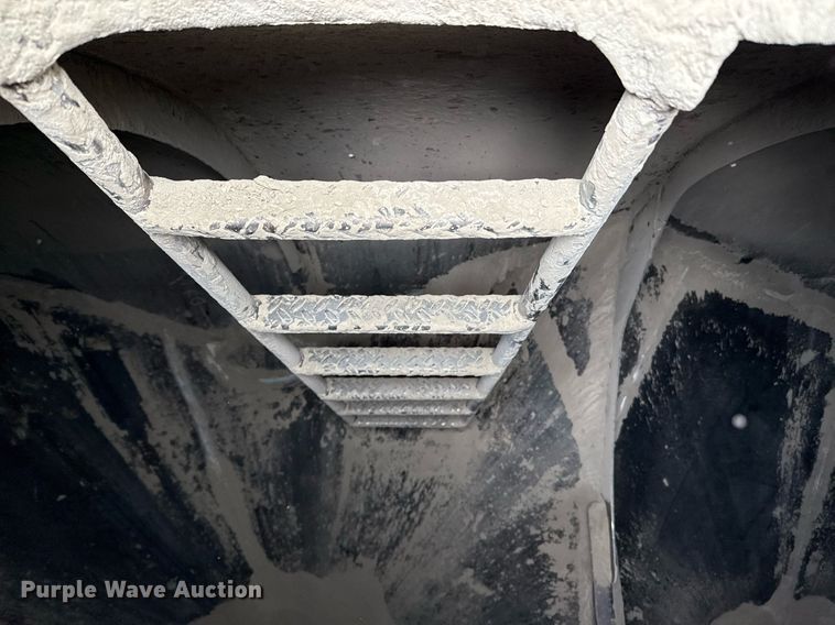 image for item DP6162 2019 Carrocerias Gallegos horizontal silo