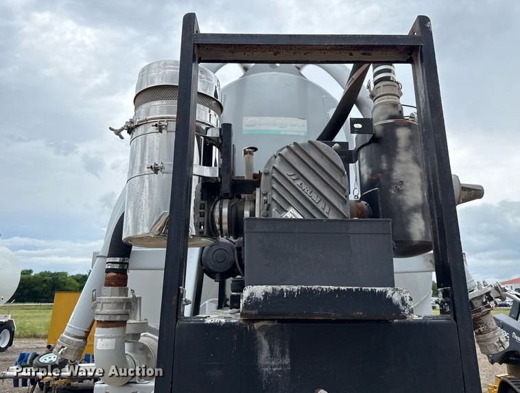 image for item DP6162 2019 Carrocerias Gallegos horizontal silo