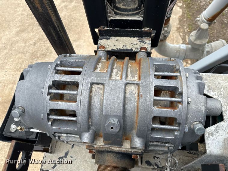 image for item DP6162 2019 Carrocerias Gallegos horizontal silo