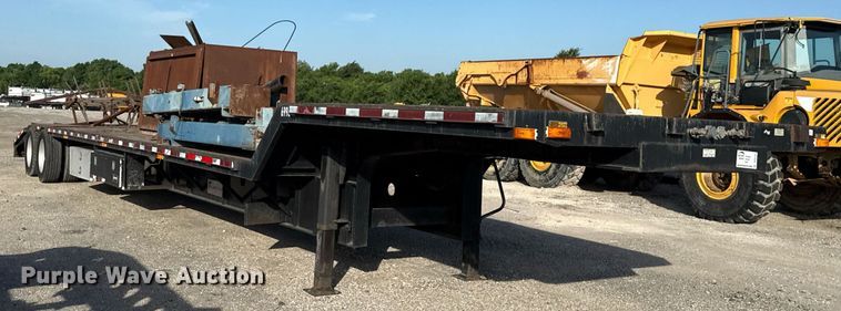 image for item DP6163 2007 Transcraft DTL-3000 drop deck equipment trailer
