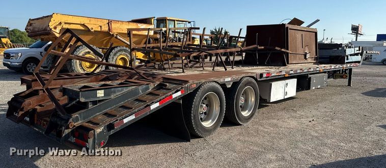 image for item DP6163 2007 Transcraft DTL-3000 drop deck equipment trailer